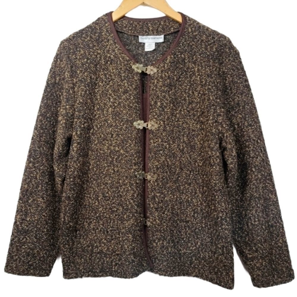 Cathy Daniels Brown eye Hook Blazer